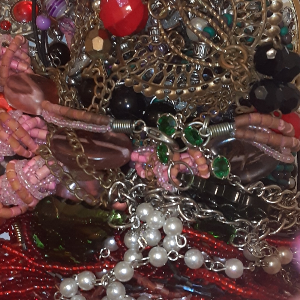 Jewelry lot